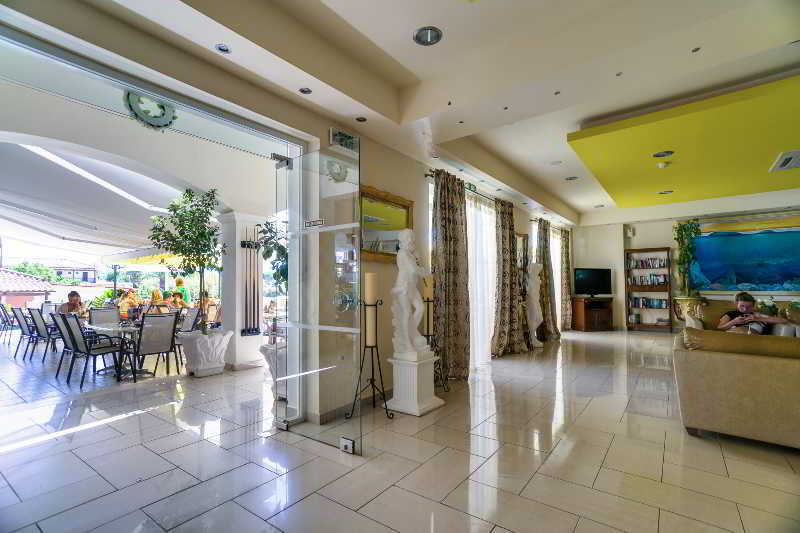 Zante Atlantis Lägenhetshotell 4*