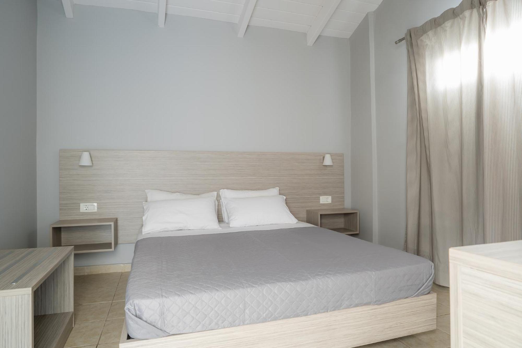 Lägenhetshotell Zante Atlantis
